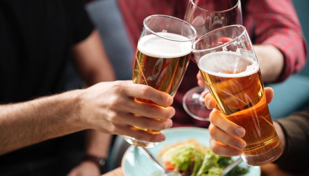 Heineken napovedal množična odpuščanja, kaj to pomeni za Pivovarno Laško?