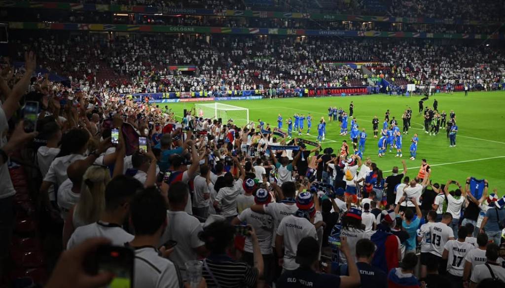 Slovenija proti Škotski, Švici in Makedoniji: Težka pot do lige A