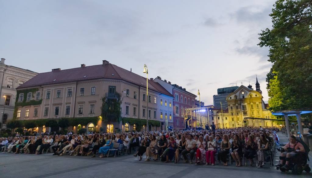 Na Kongresnem trgu bodo postavili oder za 10.000 ljudi