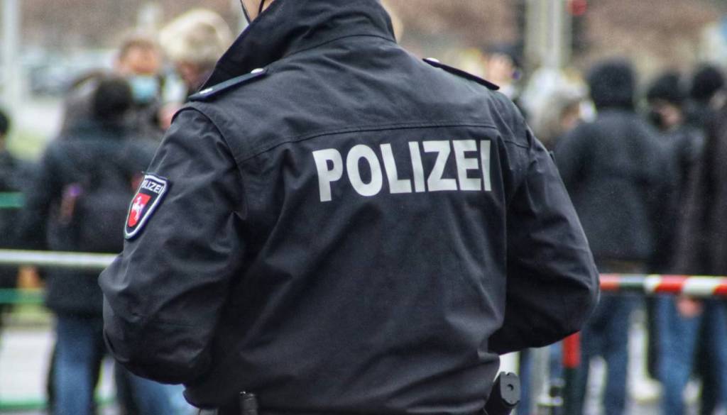 Grozljivo: Mumificirano truplo mame več let skrivala, da bi še naprej dobivala njeno pokojnino