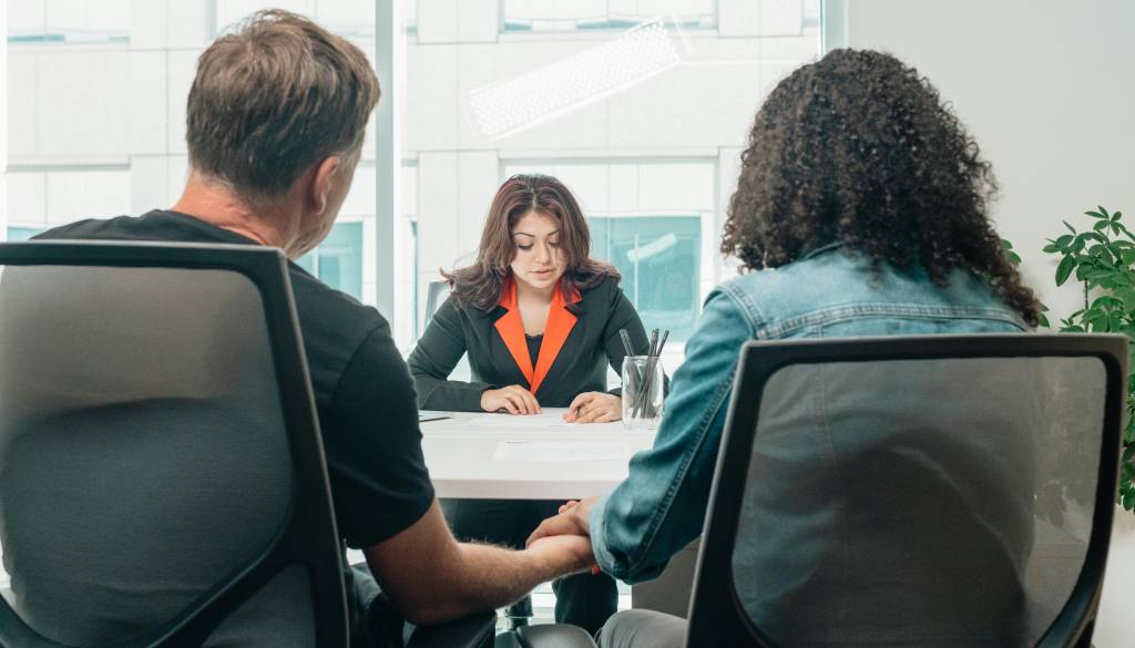 Odvzemi otrok na Gorenjskem: To, kar je naredil lokalni CSD, preseneča