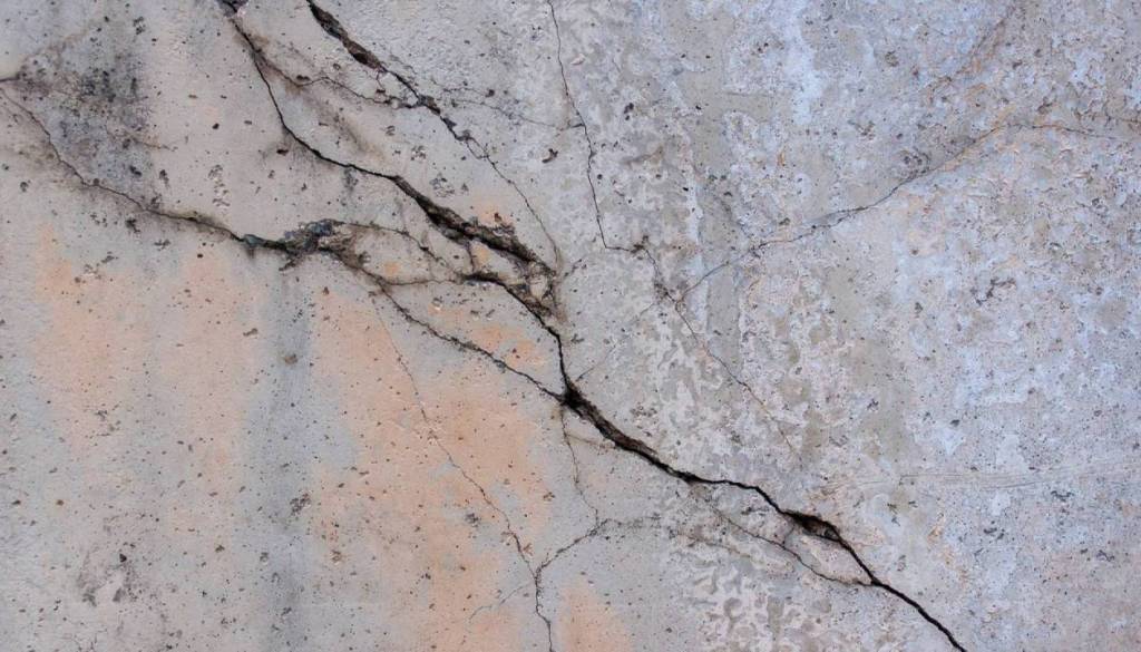 Sunek brez opozorila sprožilo strah pri južnih sosedih