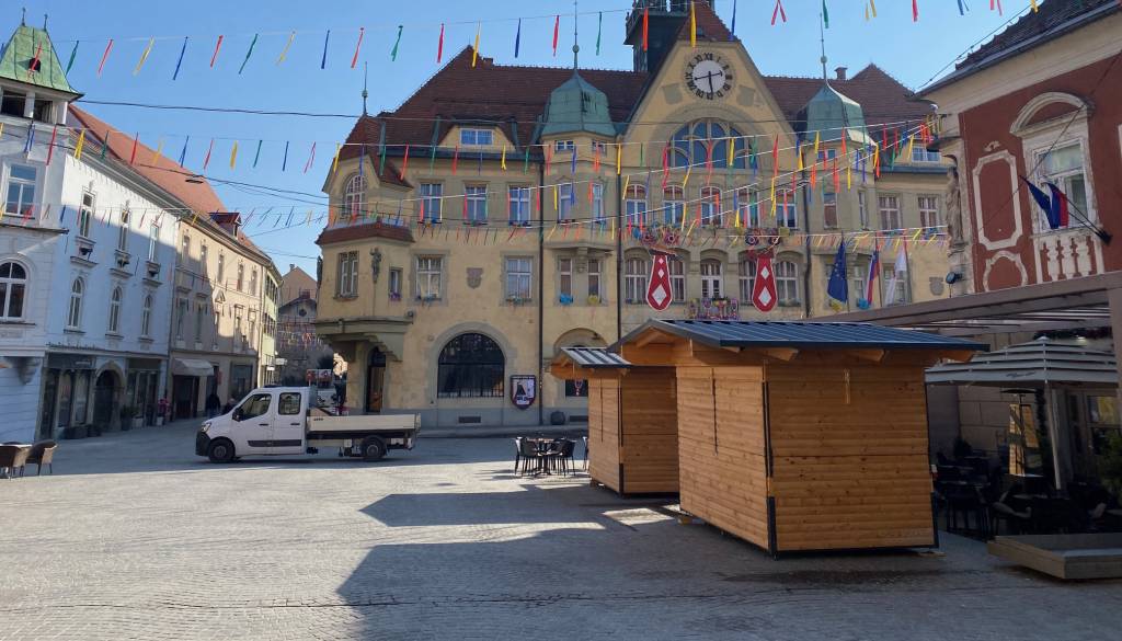 Koliko so bili pripravljeni plačati gostinci? Najvišja ponudba za hiško v času Kurentovanja na Ptuju