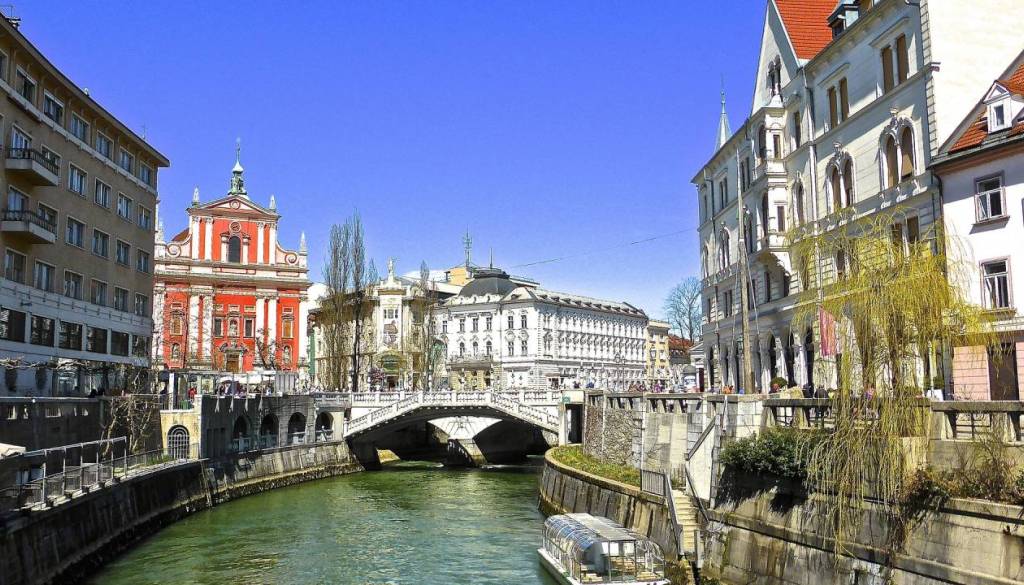 Danes praznujemo mednarodni dan turističnih vodnikov – brezplačna vodenja po Ljubljani