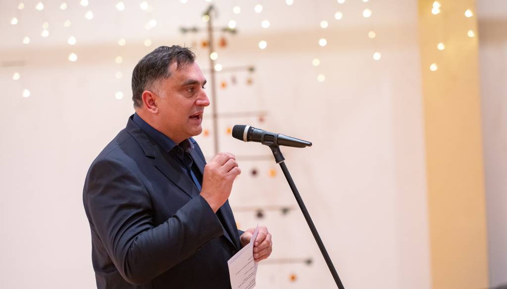 Jeseniški župan vas bo poslušal: Povejte pritožbe, mnenja, predloge, a spoštljivo, sporoča občina