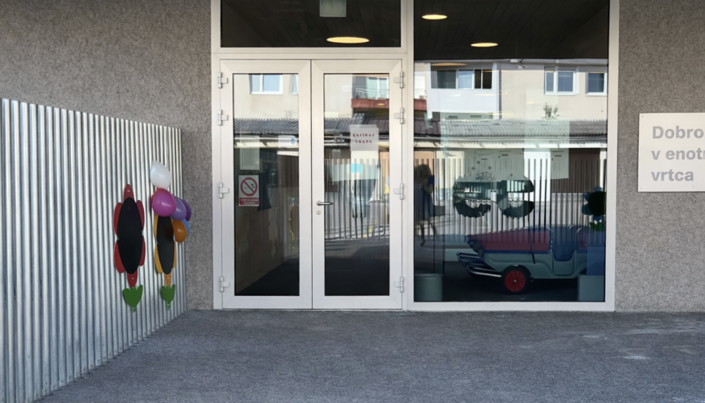 Vrtec Kočevje potrdil dogajanje, pomočnica vzgojiteljice je ravnala neprimerno