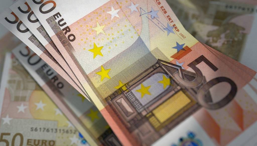 To pomeni Uranov preobrat - nekateri boste odkrili denar, o katerem niste niti sanjali
