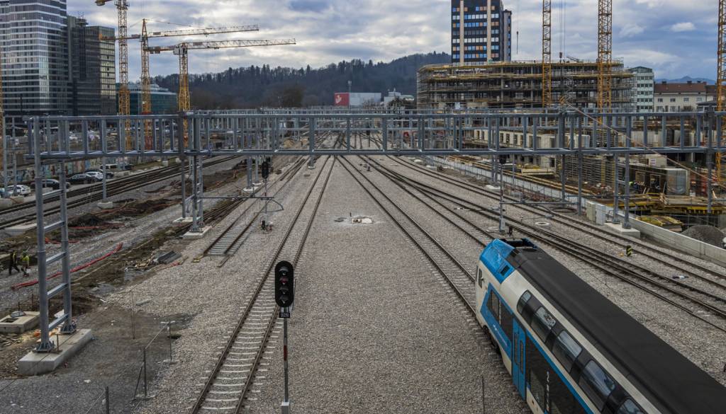 Ta konec tedna brez vlakov na osrednjih peronih v Ljubljani
