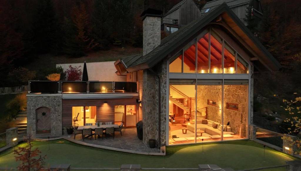 FOTO: 3,2 milijona za hišo v Kranjski Gori: To je trenutno tudi ena najdražjih nepremičnin na trgu