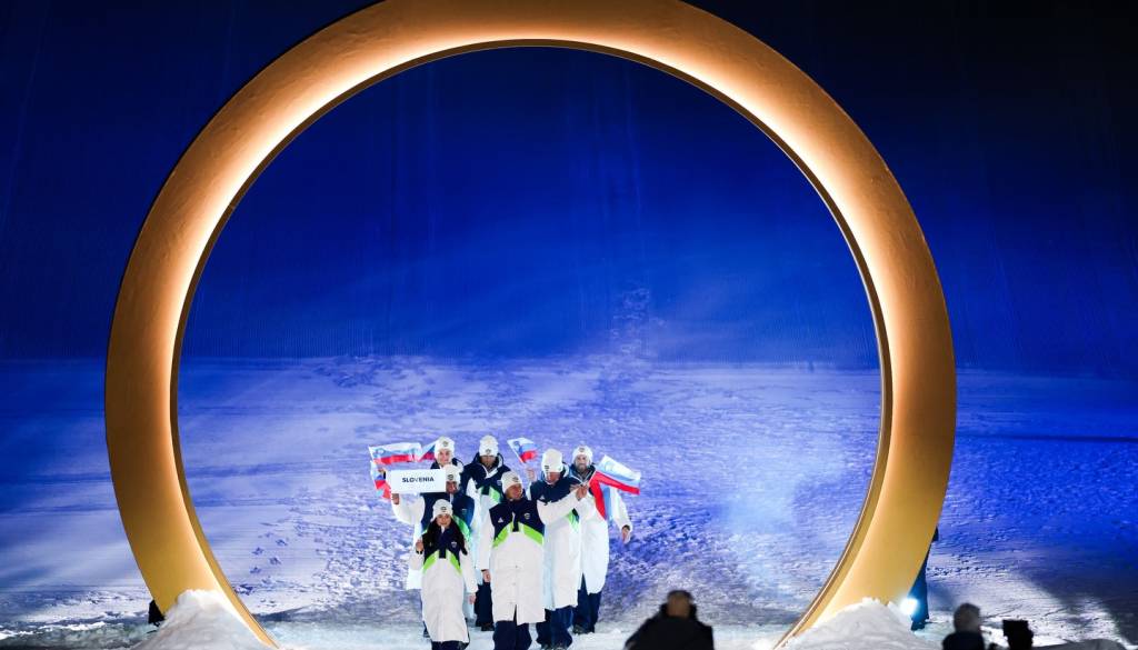 Poškodbe železnice tik pred otvoritvijo olimpijskih iger?