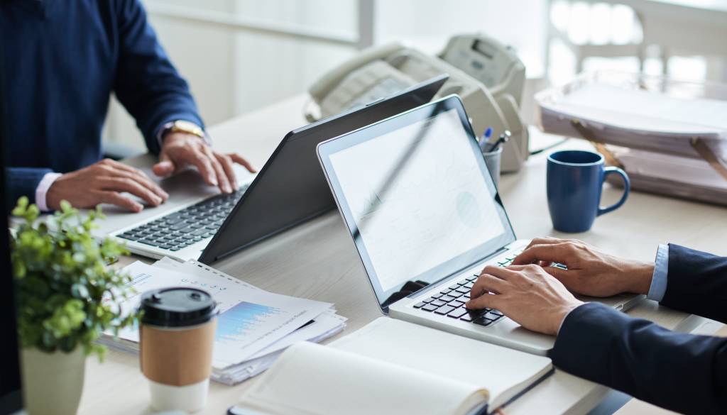 Nova prosta delovna mesta v Pomurju: Priložnosti v komunali, administraciji in prevozih