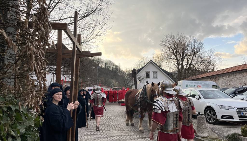 FOTO: Škofja Loka pripravljena na Škofjeloški pasijon