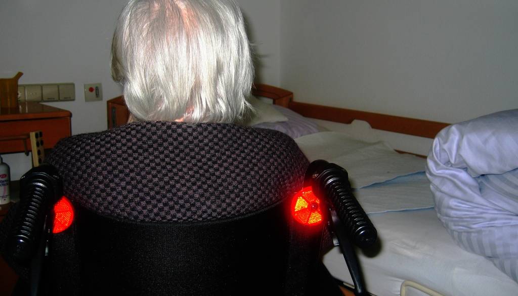 Za dom upokojencev v Kranju in stanovanja v Ljubljani 15 milijonov evrov iz podnebnega sklada