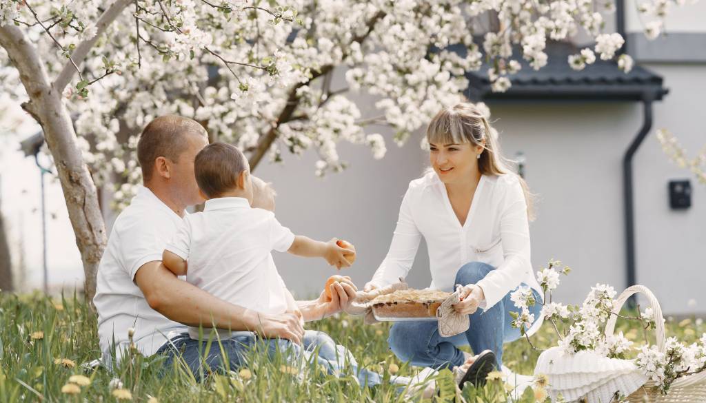 Mlaj odpira oči, ta znamenja čaka nujno slovo od preteklosti