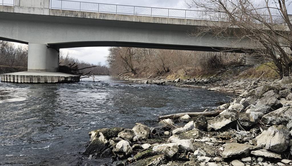 V Petišovcih našli mrtvo žensko, policija potrdila, da je šlo za pogrešano osebo iz Hrvaške