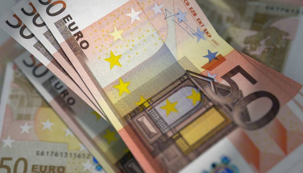 Za nekatera znamenja prihaja obdobje večjih zaslužkov, bodite pozorni na finančno past