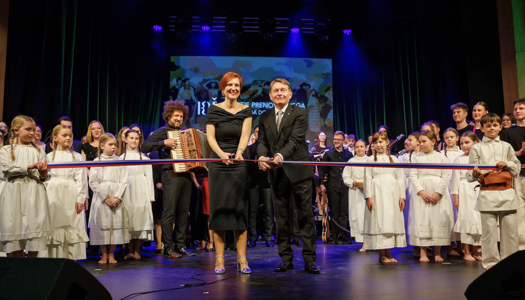 Velik dan za Belo krajino, Črnomelj dobil moderno kulturno središče