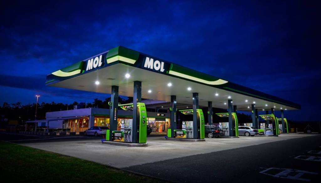 Ukrep za stabilnost poslovanja, Mol ukinja popuste na gorivo