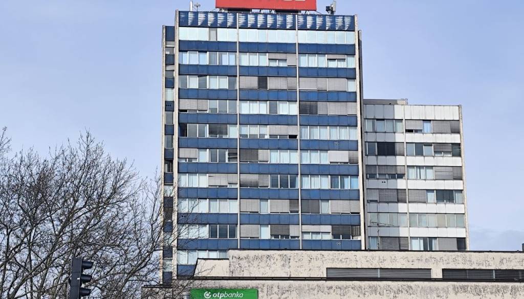 VIDEO: Petrol o pomanjkanju goriva: Nafte je dovolj, kupcem se opravičujemo