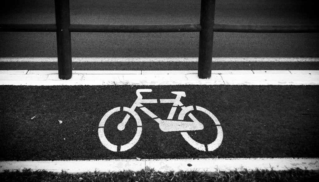 Veliki načrti za kolesarsko stezo Ljubljana-Kamnik, projekt zdaj stoji. Na občini priznali težave
