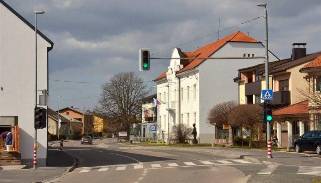 Še v eni pomurski občini pristopili k izgradnji optike. V katerih krajih, kdaj in na kakšen način?