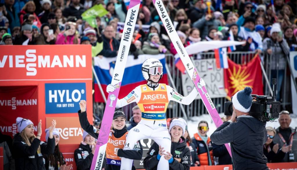 FOTO in VIDEO: Poglejte si te prizore, v Planici vladalo izjemno vzdušje!