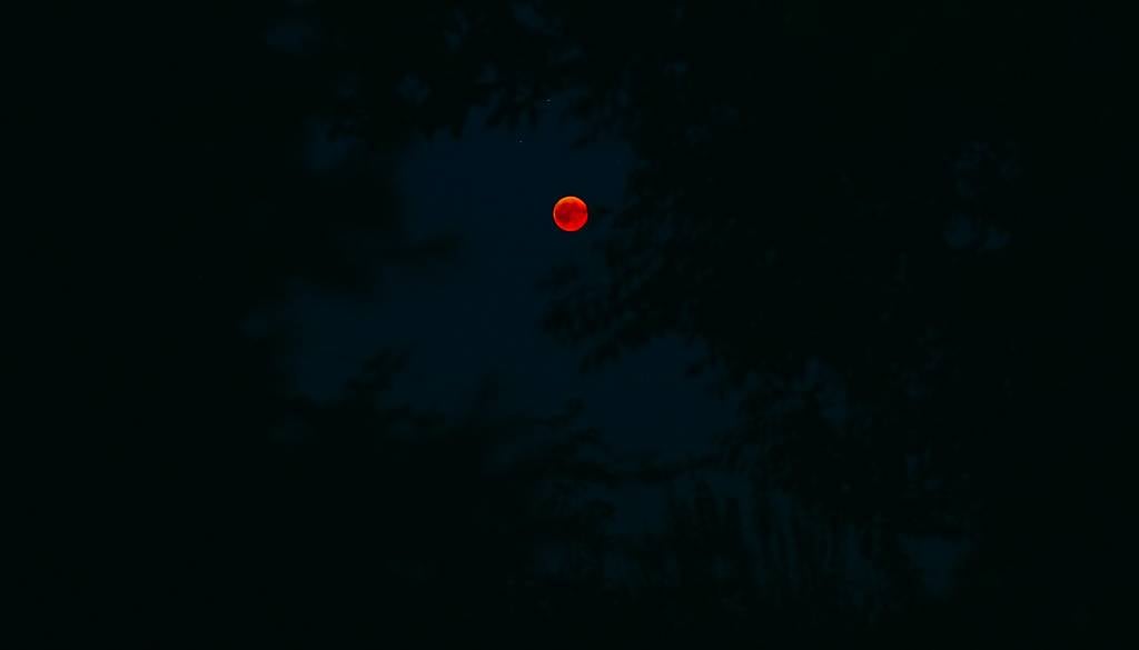 Krvava luna v Devici bo razkrila, kdo bo padel in kdo zmagal