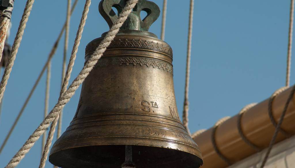 Na Blejskem otoku naj bi uvedli rezervacije za zvon želja: Brez termina do vrvi ne bo več mogoče