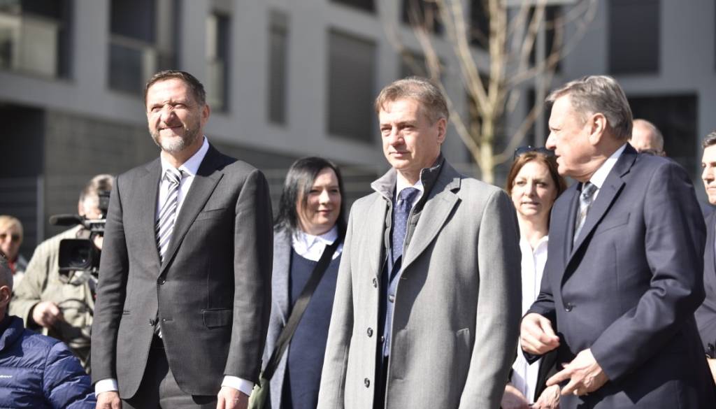 FOTO: Na Zvezni ulici odprli novo sosesko. Oglejte si prostore