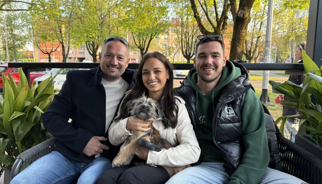 Nič več skrivanja: Kaja Casar začela novo življenje na Hrvaškem, obiskal jo je tudi oče