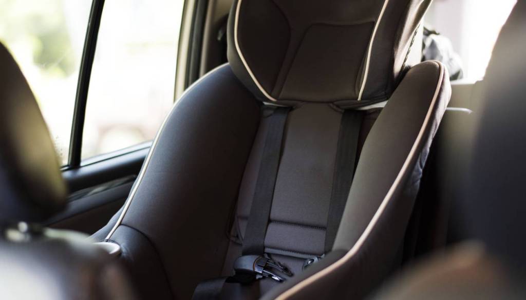 Niso vsi otroški sedeži varni! Osem sedežev odpovedalo med testiranjem