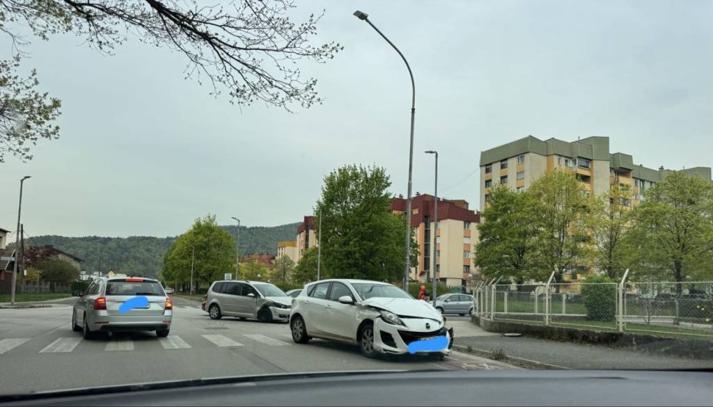 FOTO: V Mariboru je počilo