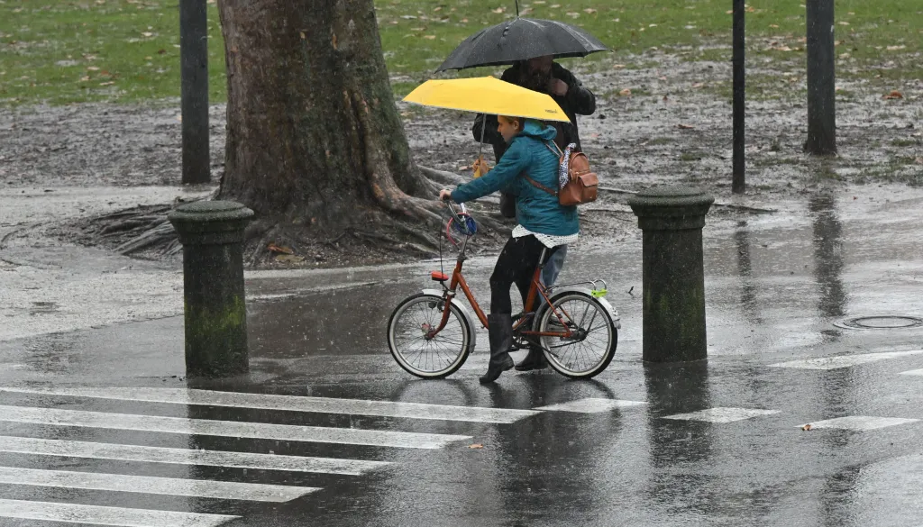 Padavine danes in jutri, nato sprememba vremena