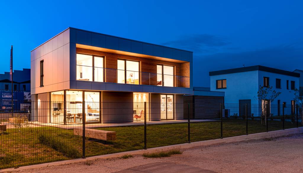 Lumar Zero Emission Tour