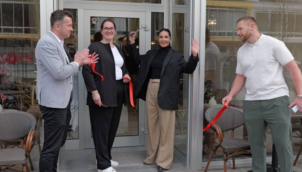 FOTO in VIDEO: Na Slovenski ulici so se odprla vrata v Sladki raj