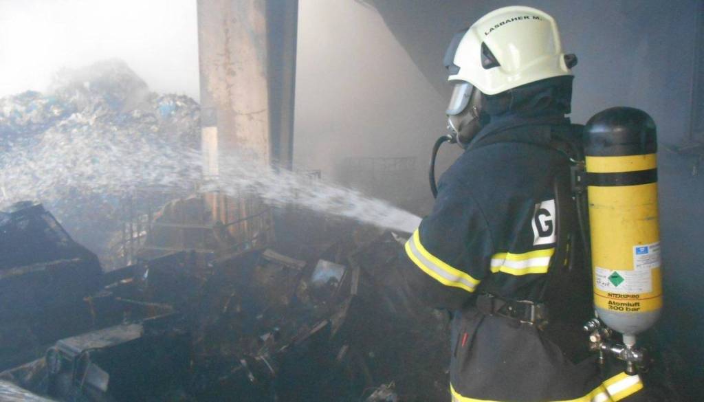 Zagorelo v Murski Soboti, na teren gasilci