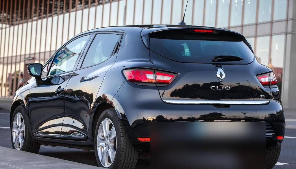 Dom upokojencev Ptuj kupoval novo službeno vozilo, ponudb ni bilo