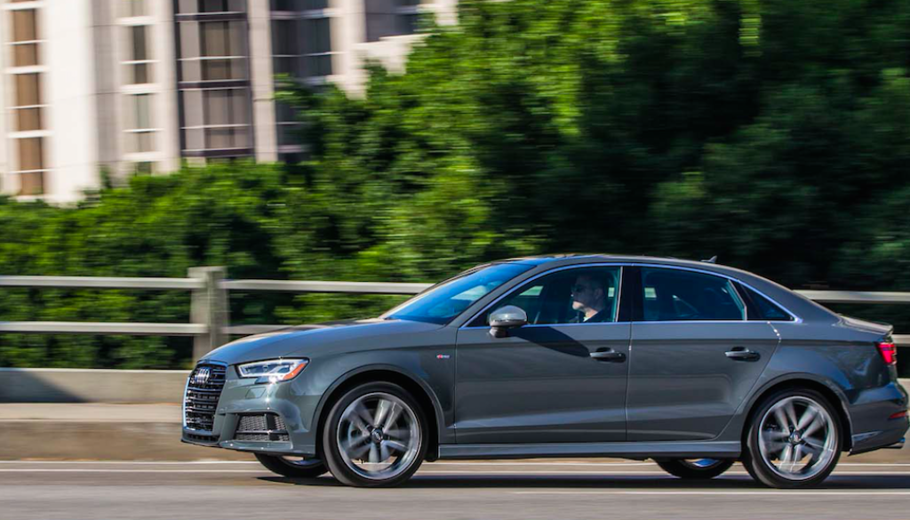 Z Audijem v bližini Maribora za 110 kilometrov na uro prekoračil hitrost, takšno kazen je dobil