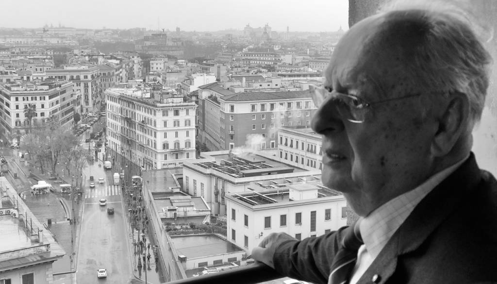 Umrl nekdanji slovenski veleposlanik pri Svetem sedežu