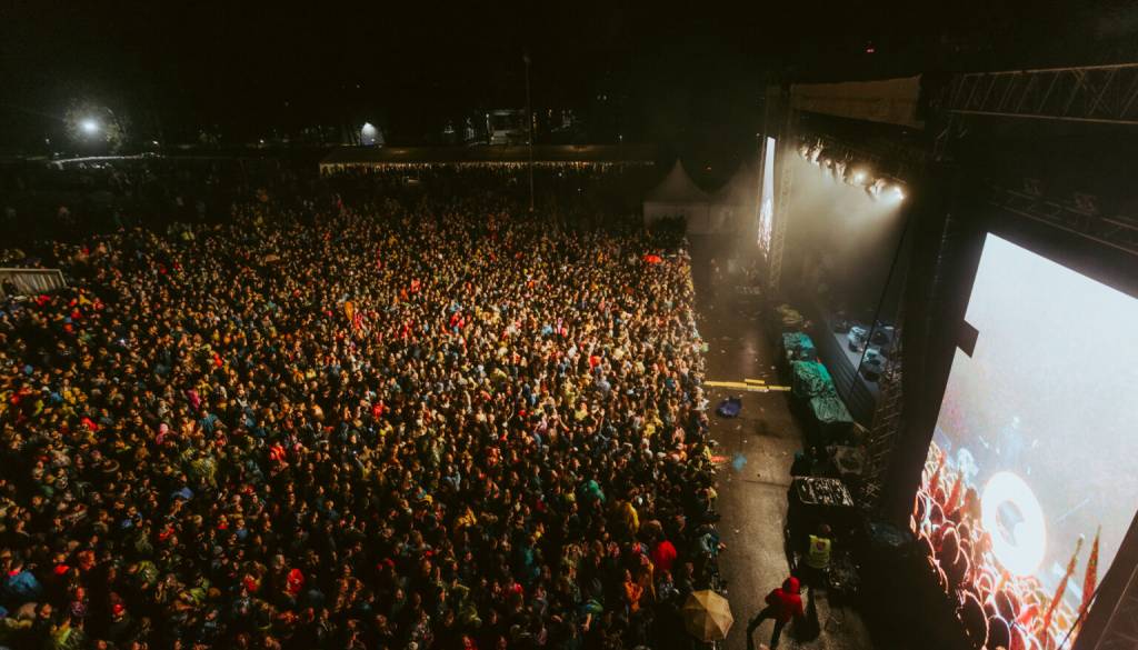 Škisova tržnica 2026: Razkriti vsi nastopajoči – prihajajo Mi2, Tabu in vrh elektronske scene