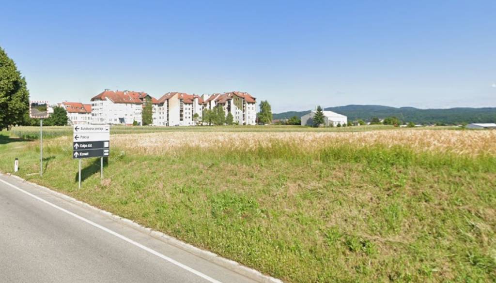 V središču belokranjskega mesta se prodaja stanovanje po principu 'videno-kupljeno'.