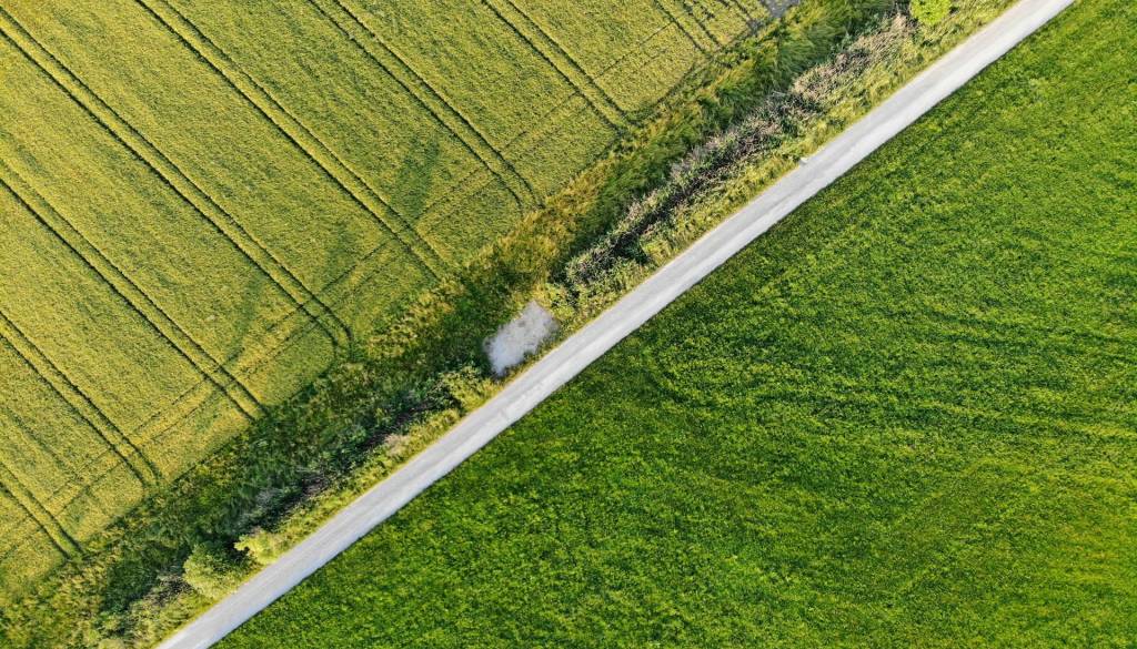 Policisti v Pomurju obravnavali goljufijo pri nakupu zemljišča