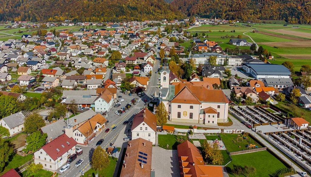 Preverili smo državne milijone za Gorenjsko: Cerklje izstopajo, kam je šlo več kot tri milijone?