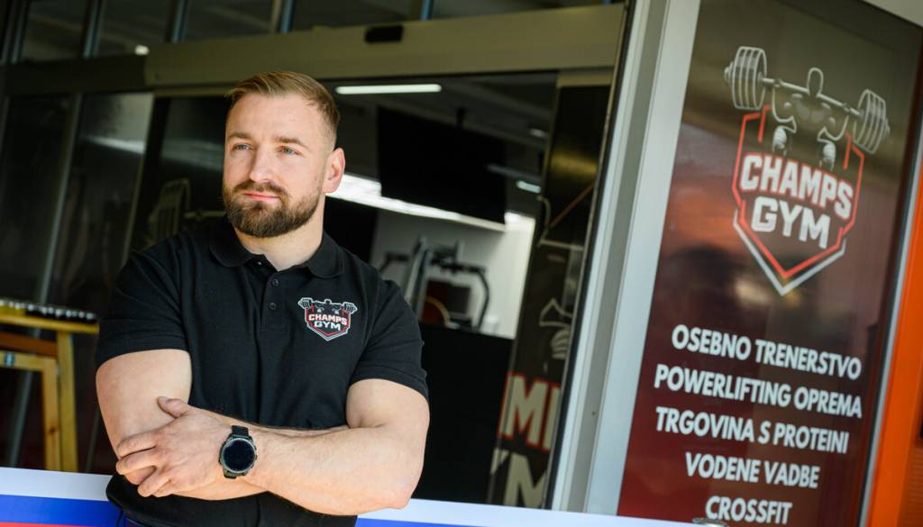 Svetovni prvak odprl svoj fitnes, v dolenjski regiji želi razvijati powerlifting