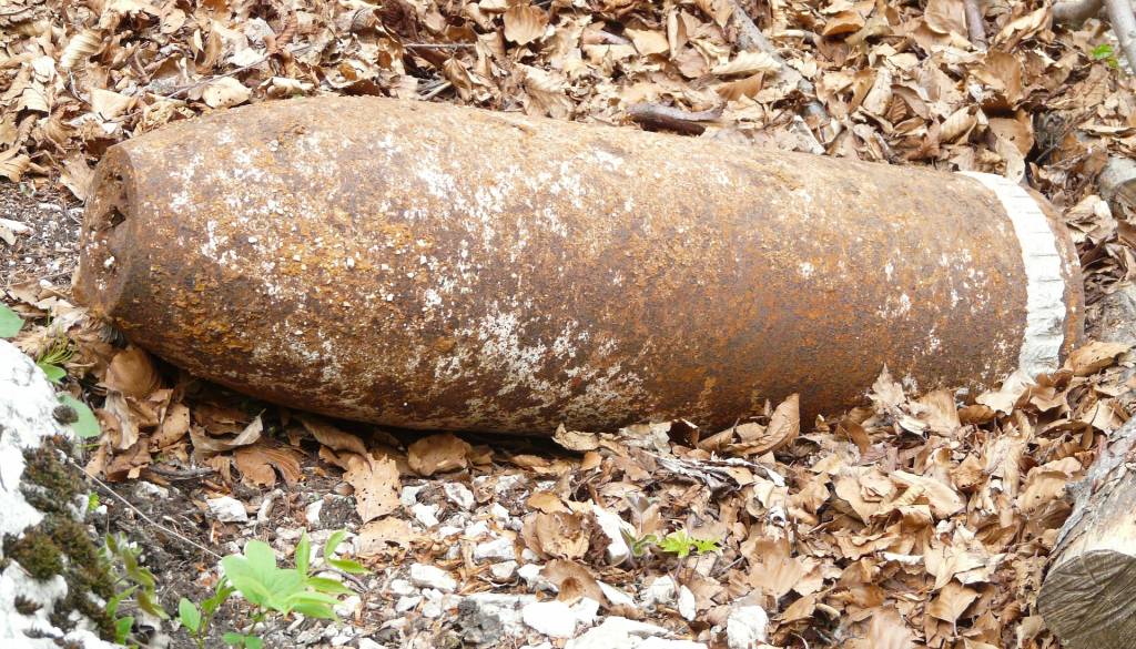 V Pomurju naleteli na neeksplodirano ubojno sredstvo