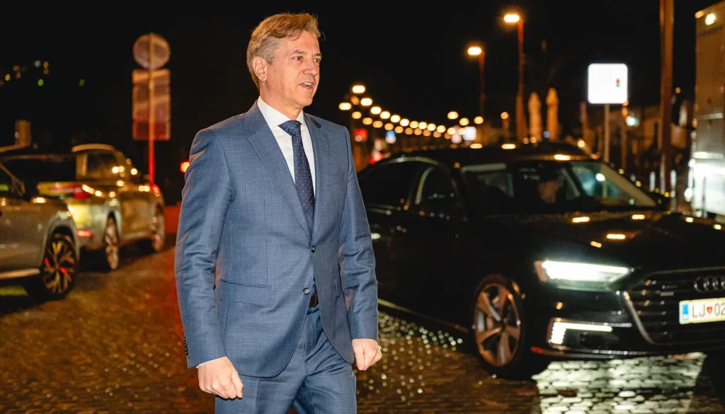 Golob: Veselimo se opozicije, prihodnjo koalicijo označil za »koalicijo prevarantov«