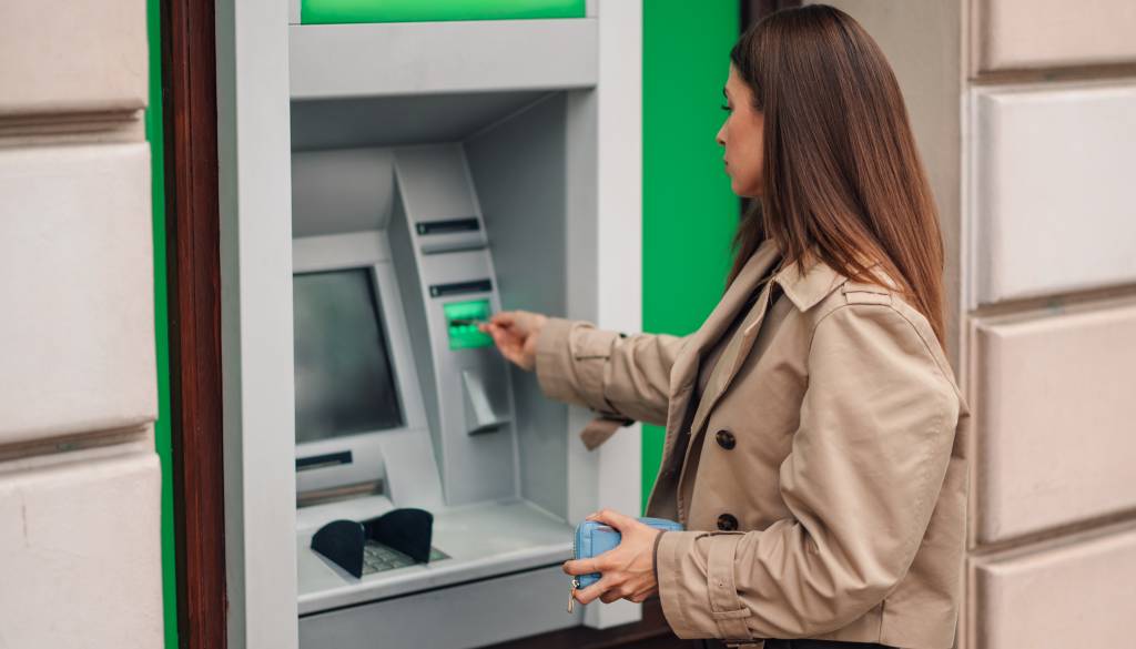 Naj bodo prvomajski prazniki brez skrbi za finance