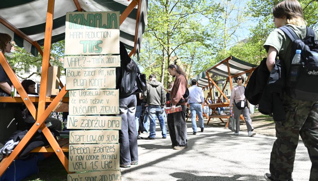 FOTO in VIDEO: Marihuana Marš 2026 na Kongresnem trgu: »Zakon še vedno čaka, ljudje pa ne«
