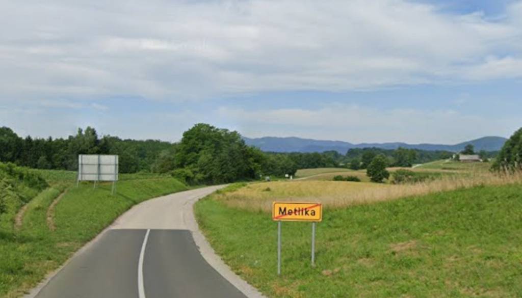 Belokranjsko cesto bo gradilo novomeško podjetje. Bili so daleč najbolj ugodni