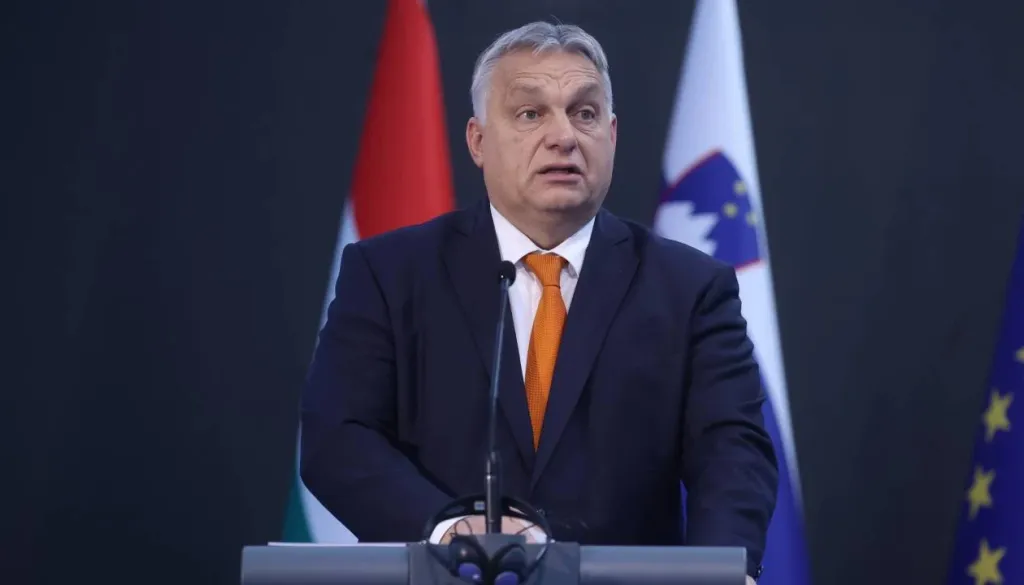Viktor Orban po porazu na volitvah napovedal umik iz parlamenta